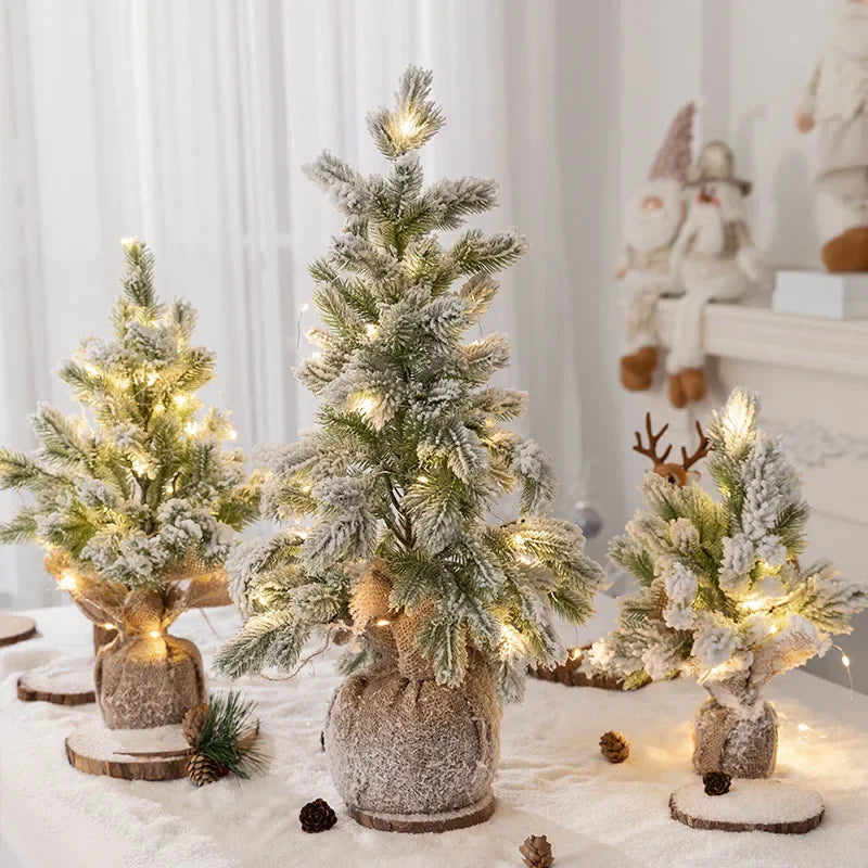 Árvore de Natal Artificial com Neve e Luzes Quentes de Mesa Neohousi - Neohousi