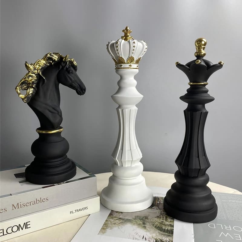 Estatueta Decorativa Peças de Xadrez em Resina - Neohousi