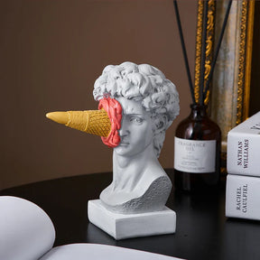 Escultura Sorvete na Cara Roma - Neohousi
