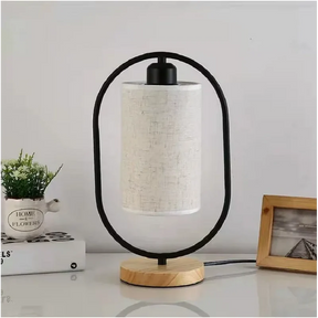 Luminária de Mesa de Madeira com Cúpula de Tecido para Sala Neohousi - Neohousi