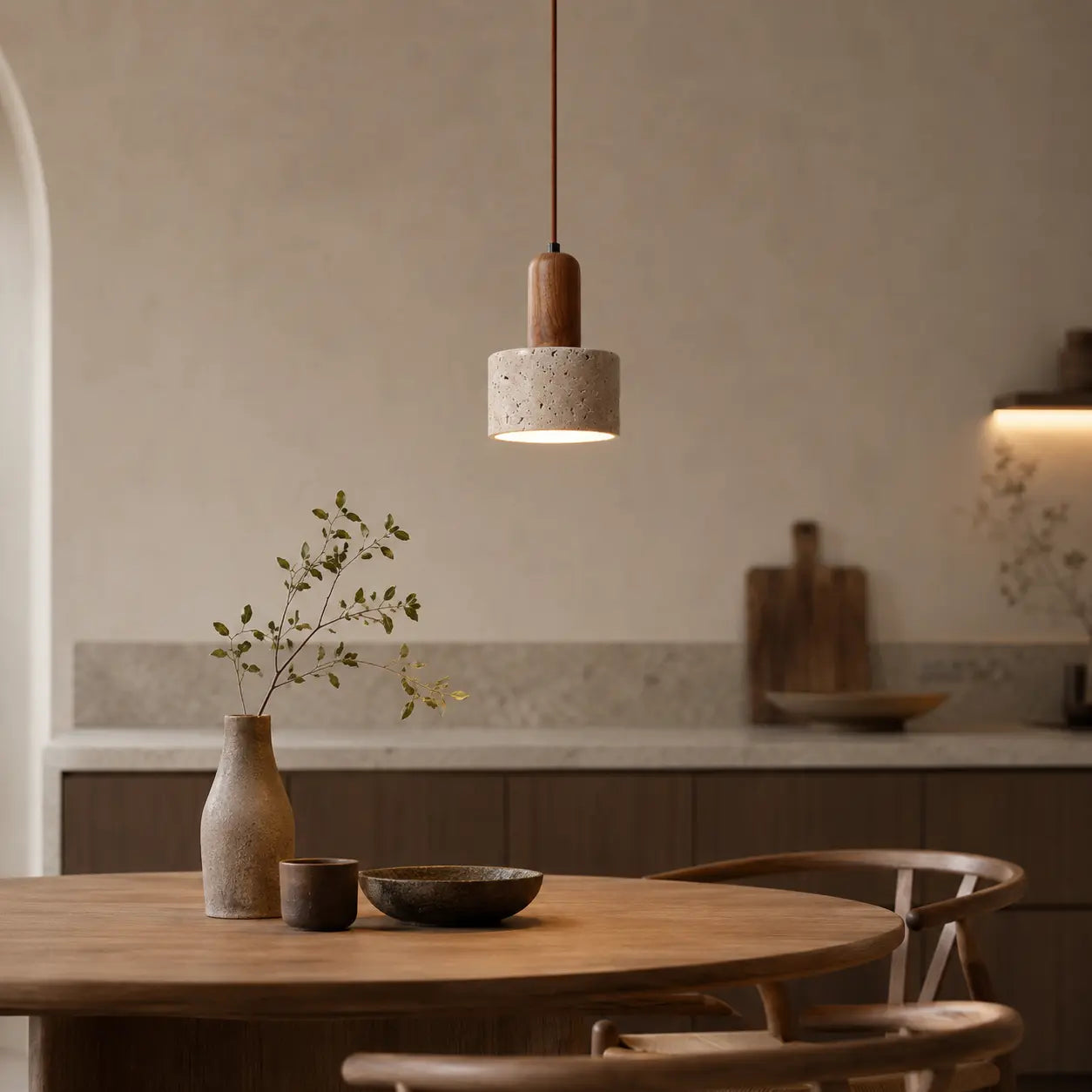 Luminária Pendente Moderna Wabi-Sabi em Travertino e Madeira Kanso